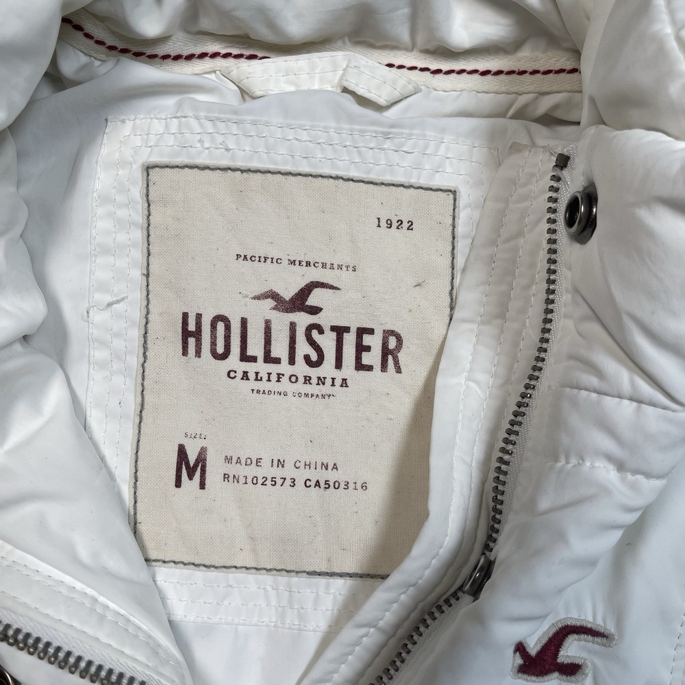 Y2K Hollister white puffer jacket Womens Size Medium - Picture 5 of 12